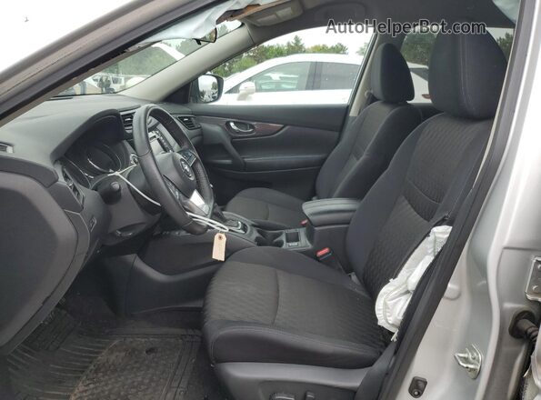 5N1AT2MT5KC773992 2019 NISSAN ROGUE Silver 