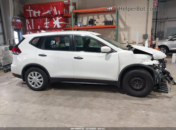 5N1AT2MT8HC845132 2017 NISSAN ROGUE White 