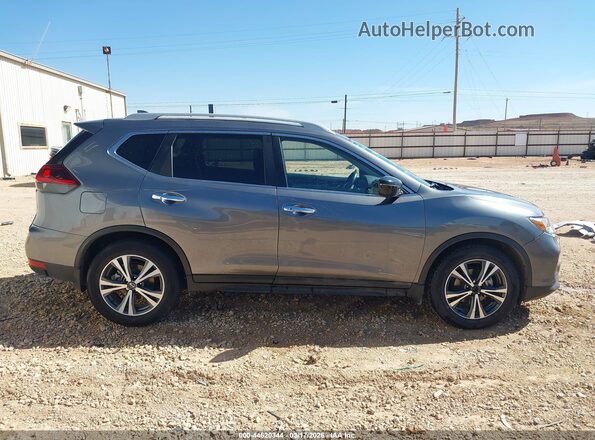 5N1AT2MT8LC710001 2020 NISSAN ROGUE Серый Вид задней части салона