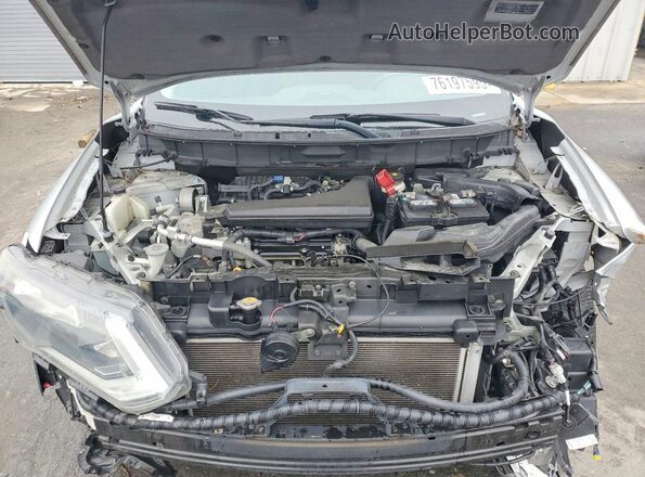 5N1AT2MT9HC733276 2017 NISSAN ROGUE Silver Շարժիչի բաժամունքի տեսք