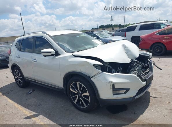 5N1AT2MTXLC749558 2020 NISSAN ROGUE White Rear interior view