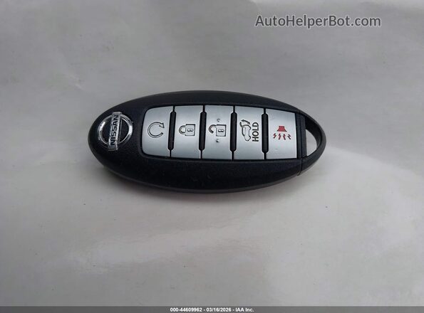 5N1AT2MV0HC794632 2017 NISSAN ROGUE Gray Dashboard view