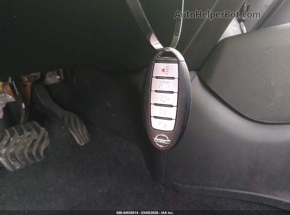 5N1AT2MV0JC847867 2018 NISSAN ROGUE White წინა პანელის ხედი