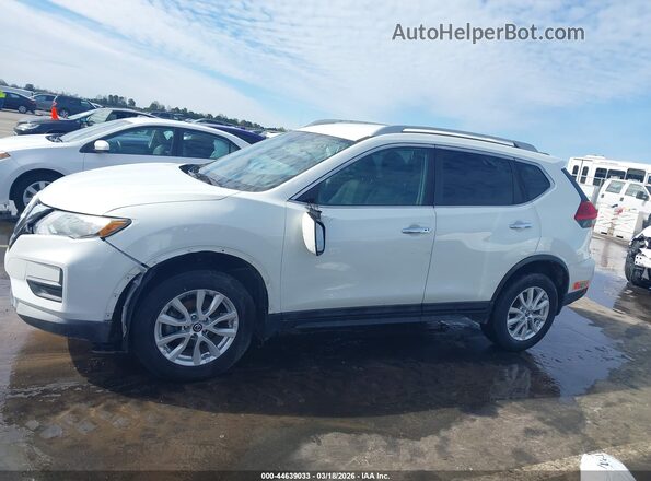 5N1AT2MV1HC882847 2017 NISSAN ROGUE White 