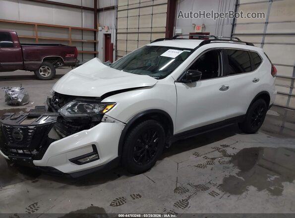 5N1AT2MV1JC773567 2018 NISSAN ROGUE White 