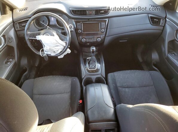 5N1AT2MV4JC817237 2018 NISSAN ROGUE Silver Вид панелі приладів