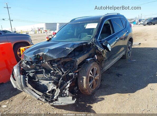 5N1AT2MV8HC832852 2017 NISSAN ROGUE Black Front left