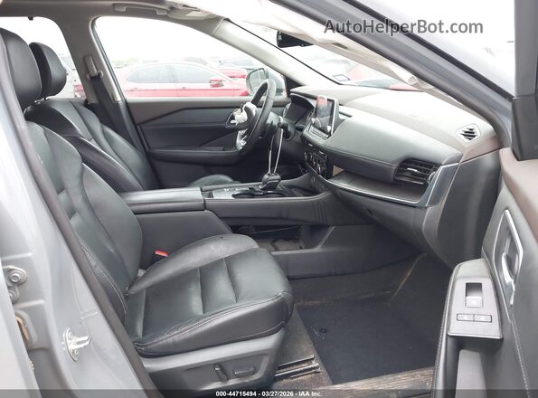 5N1AT3CA1MC700076 2021 NISSAN ROGUE Gray Вид салону спереду