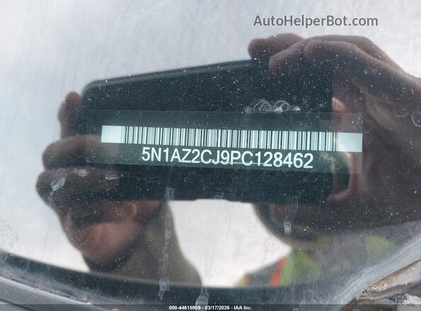 5N1AZ2CJ9PC128462 2023 NISSAN MURANO White Вид підкапотного простору
