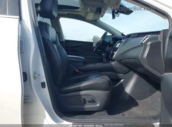 5N1AZ2DS2MC127768 2021 NISSAN MURANO White Widok wnętrza z przodu