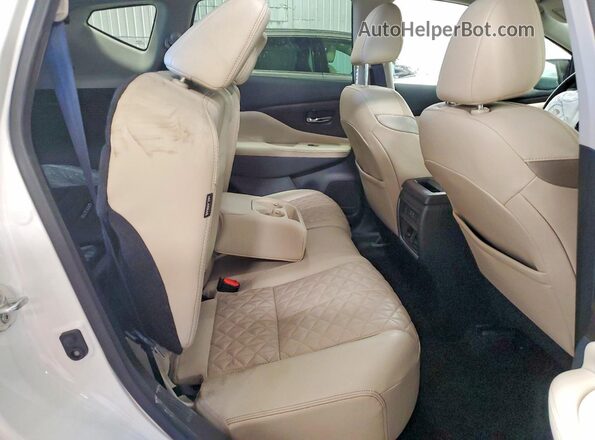 5N1AZ2DS4RC127388 2024 NISSAN MURANO White Vista de los asientos traseros