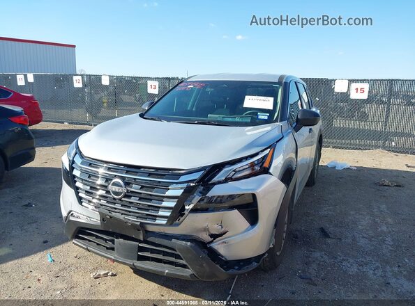 5N1BT3AA2SC852873 2025 NISSAN ROGUE Silver Передня ліва чверть