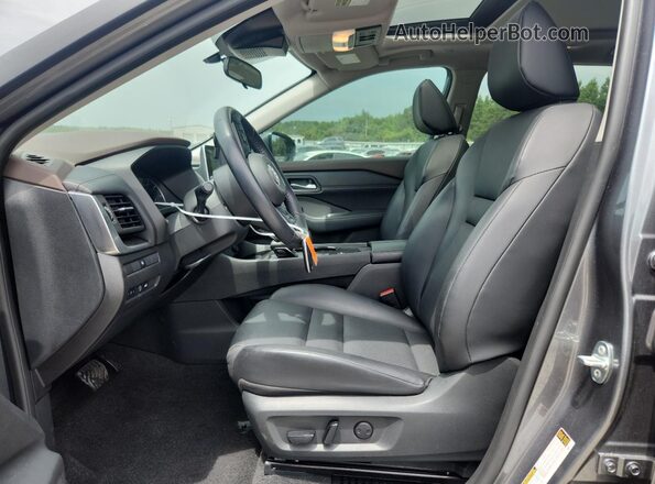 5N1BT3BA8PC837980 2023 NISSAN ROGUE Gray Widok wnętrza z przodu
