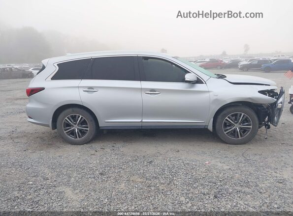 5N1DL0MN2HC555102 2017 INFINITI QX60 Silver 360 interior view