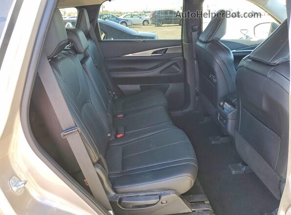 5N1DL1FS3PC350928 2023 INFINITI QX60 Gold უკანა სალონის ხედი