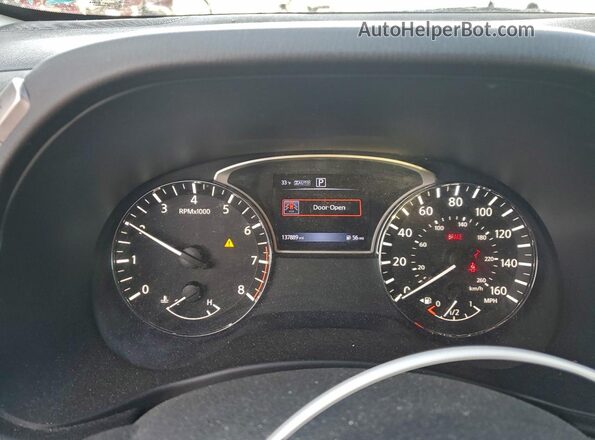 5N1DR2MMXHC696128 2017 NISSAN PATHFINDER Maroon Սարքավորումների վահանակի տեսք