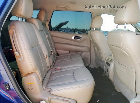 5N1DR2MN1HC608401 2017 NISSAN PATHFINDER Blue Вид задньої частини салону