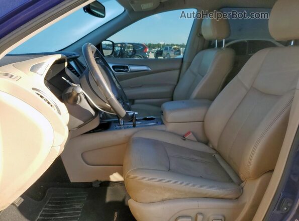 5N1DR2MN1HC608401 2017 NISSAN PATHFINDER Blue Вид салону спереду