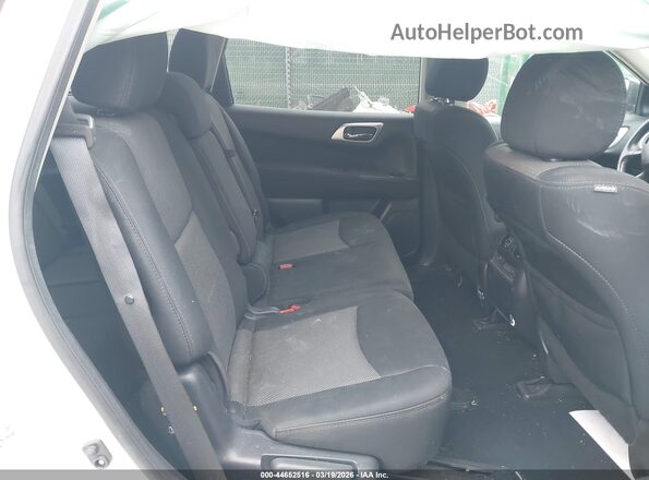 5N1DR2MN2HC653203 2017 NISSAN PATHFINDER White 