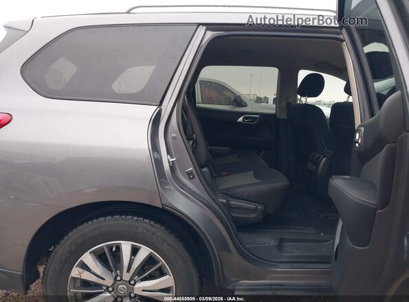 5N1DR2MN7HC637112 2017 NISSAN PATHFINDER Gray 