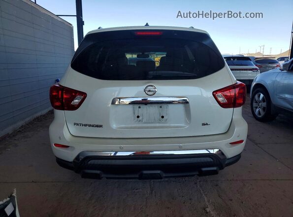 5N1DR2MN9JC612914 2018 NISSAN PATHFINDER White Widok z tyłu