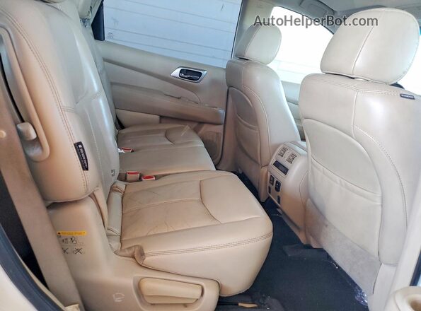 5N1DR2MN9JC612914 2018 NISSAN PATHFINDER White Widok tylnych siedzeń