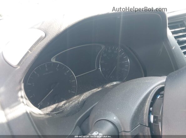 5N1DR2MN9JC663815 2018 NISSAN PATHFINDER Silver Вид задніх сидінь