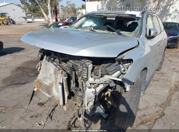 5N1DR2MN9JC663815 2018 NISSAN PATHFINDER Silver Вид спереду