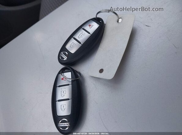 5N1DR2MN9JC663815 2018 NISSAN PATHFINDER Silver Вид панелі приладів