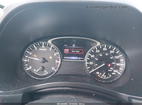 5N1DR2MNXHC663896 2017 NISSAN PATHFINDER Black Widok tylnych siedzeń