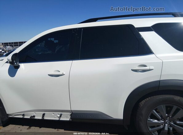 5N1DR3BC9RC220681 2024 NISSAN PATHFINDER Белый 