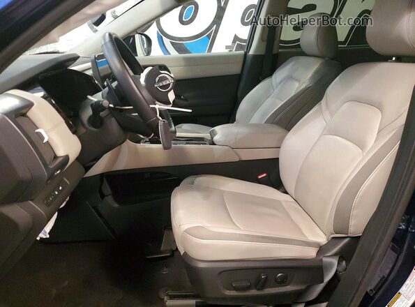 5N1DR3CA3SC232683 2025 NISSAN PATHFINDER Blue Vista interior delantera