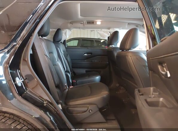5N1DR3CD3NC222556 2022 NISSAN PATHFINDER Black VIN sticker view