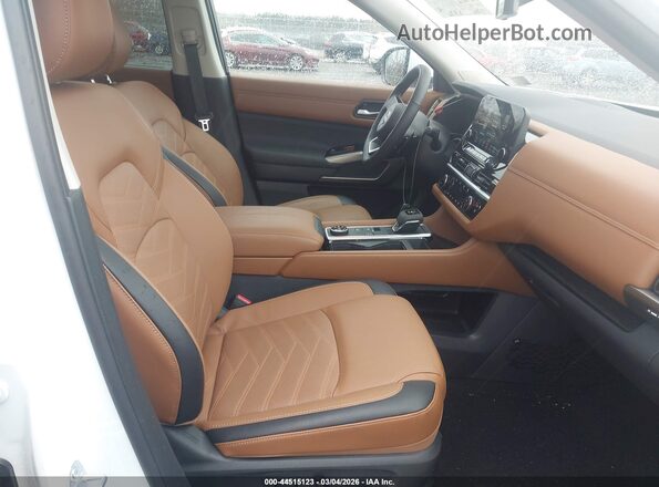 5N1DR3DJ3SC306215 2025 NISSAN PATHFINDER White Front interior view