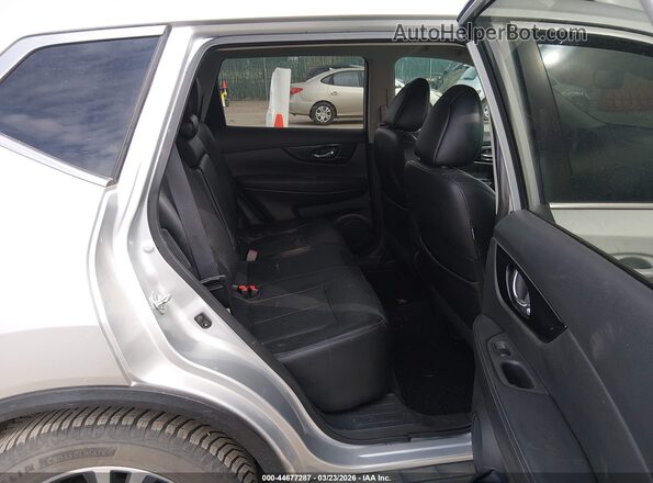 5N1ET2MT3HC794835 2017 NISSAN ROGUE HYBRID Silver Vista de la etiqueta del VIN