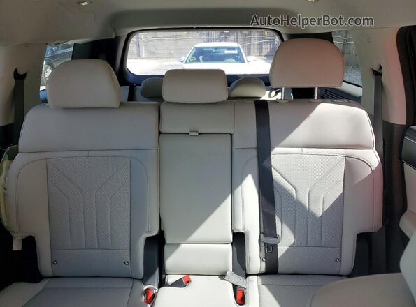 5NMP24GL3TH150768 2026 HYUNDAI SANTA White Rear seats view
