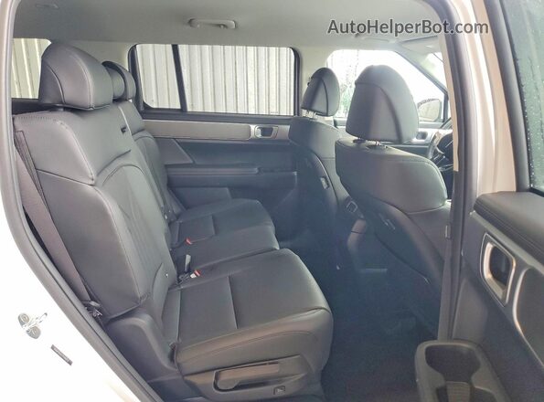 5NMP2DGL1TH188712 2026 HYUNDAI SANTA White უკანა სალონის ხედი