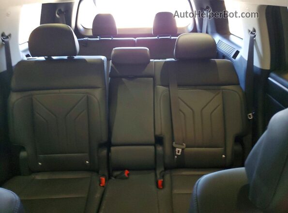 5NMP2DGLXSH137515 2025 HYUNDAI SANTA White Rear seats view