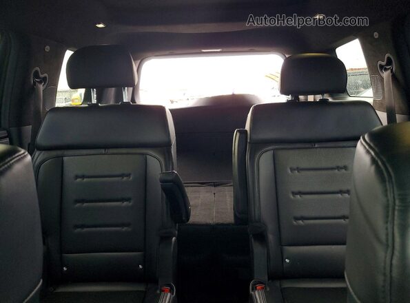5NMP5DG10SH017518 2025 HYUNDAI SANTA White Vista de los asientos traseros