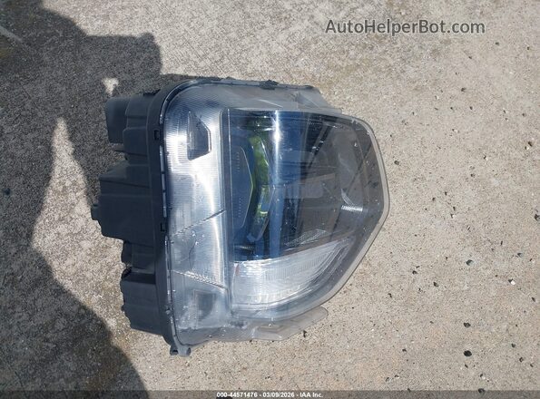 5NMS33AD8LH168590 2020 HYUNDAI SANTA FE Silver Widok zestawu wskaźników