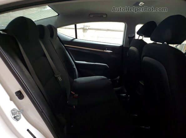 5NPD74LF2LH505131 2020 HYUNDAI ELANTRA White Հետևի նստատեղերի տեսք