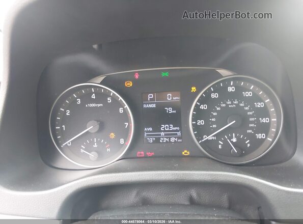 5NPD74LF3HH071647 2017 HYUNDAI ELANTRA Silver Vista de los asientos traseros