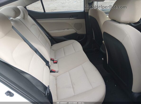 5NPD74LF3JH351378 2018 HYUNDAI ELANTRA White VIN sticker view