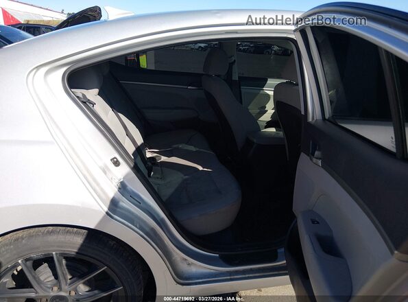 5NPD74LF8HH203351 2017 HYUNDAI ELANTRA Silver VIN კოდის სტიკერის ხედი