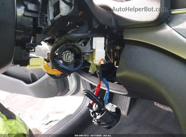 5NPD74LF8JH395697 2018 HYUNDAI ELANTRA Серебряный 