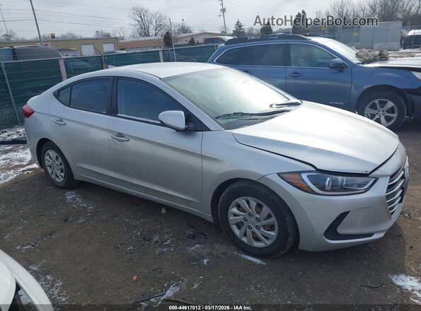 5NPD74LF8JH395697 2018 HYUNDAI ELANTRA Серебряный Вид задней части салона