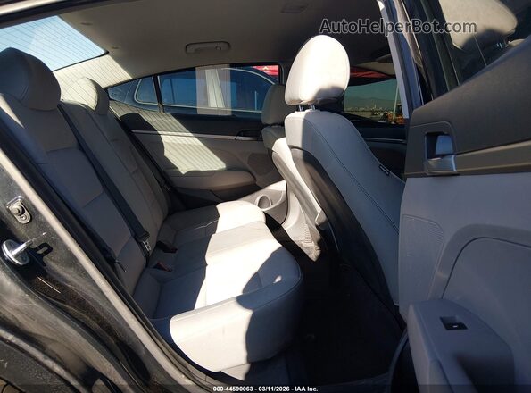 5NPD74LF9HH086332 2017 HYUNDAI ELANTRA Black VIN sticker view