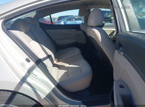 5NPD74LF9HH163376 2017 HYUNDAI ELANTRA Silver VIN კოდის სტიკერის ხედი