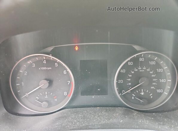 5NPD74LF9HH173616 2017 HYUNDAI ELANTRA Red Вид щитка приладів
