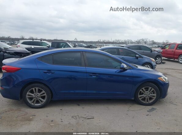 5NPD84LF0HH069481 2017 HYUNDAI ELANTRA Blue უკანა სალონის ხედი
